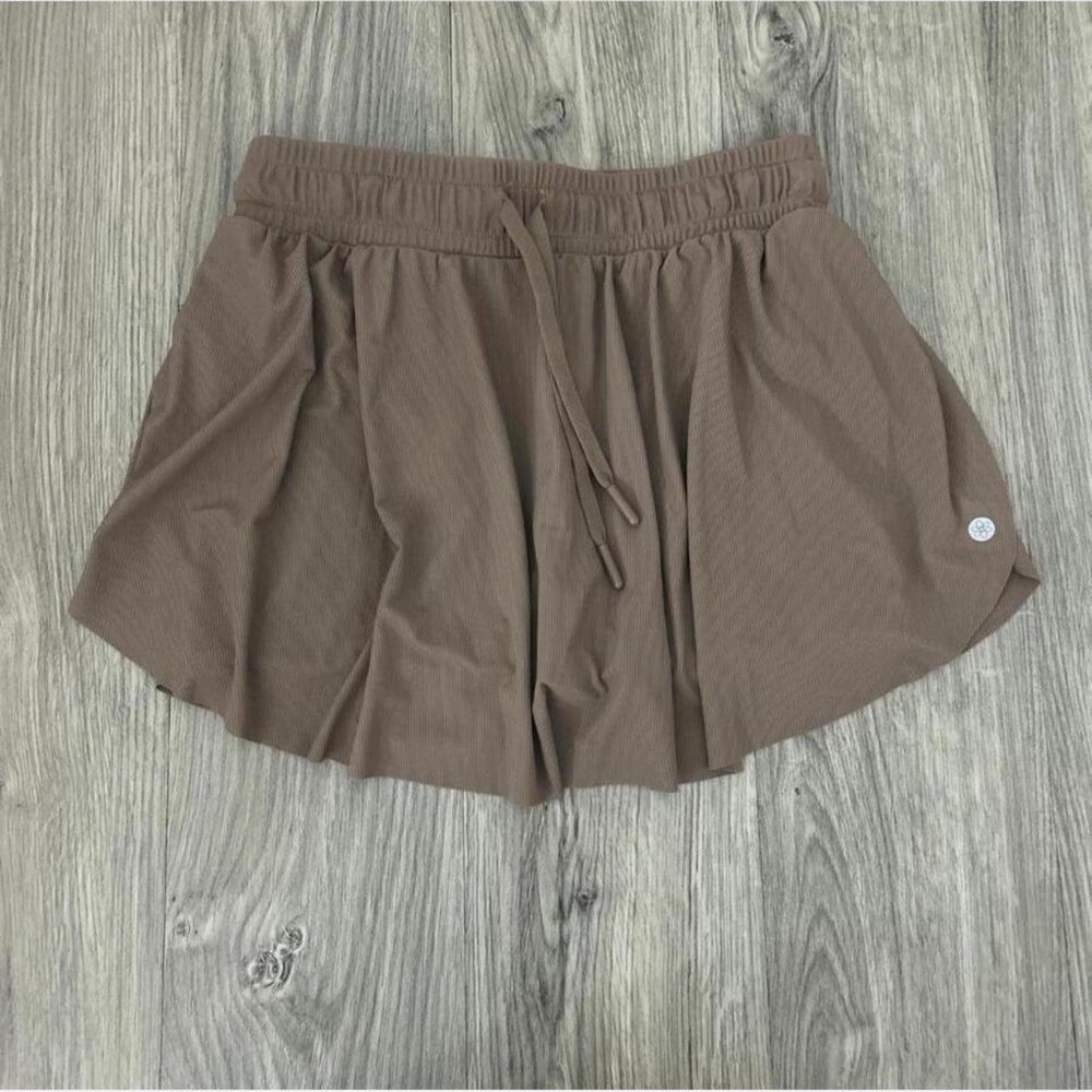 brown tennis skort